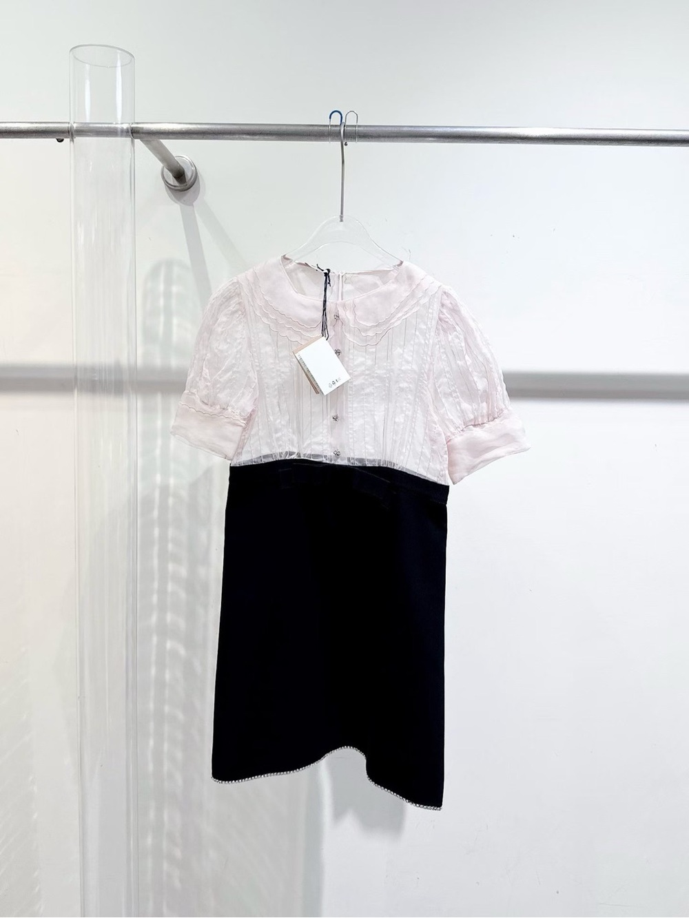 π©steal Miu Miu Black and Light Pink Two-Tone Lace Bodice Dress